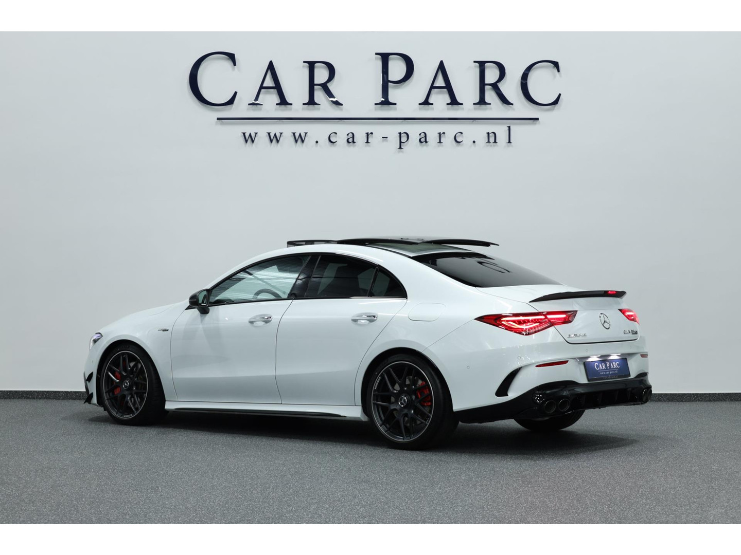 Mercedes-Benz Mercedes-Benz