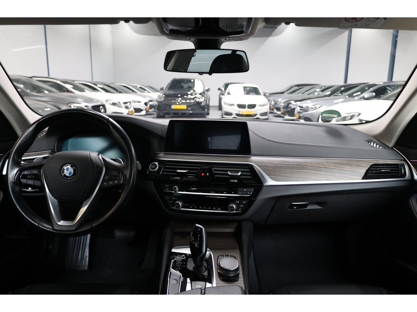 BMW BMW