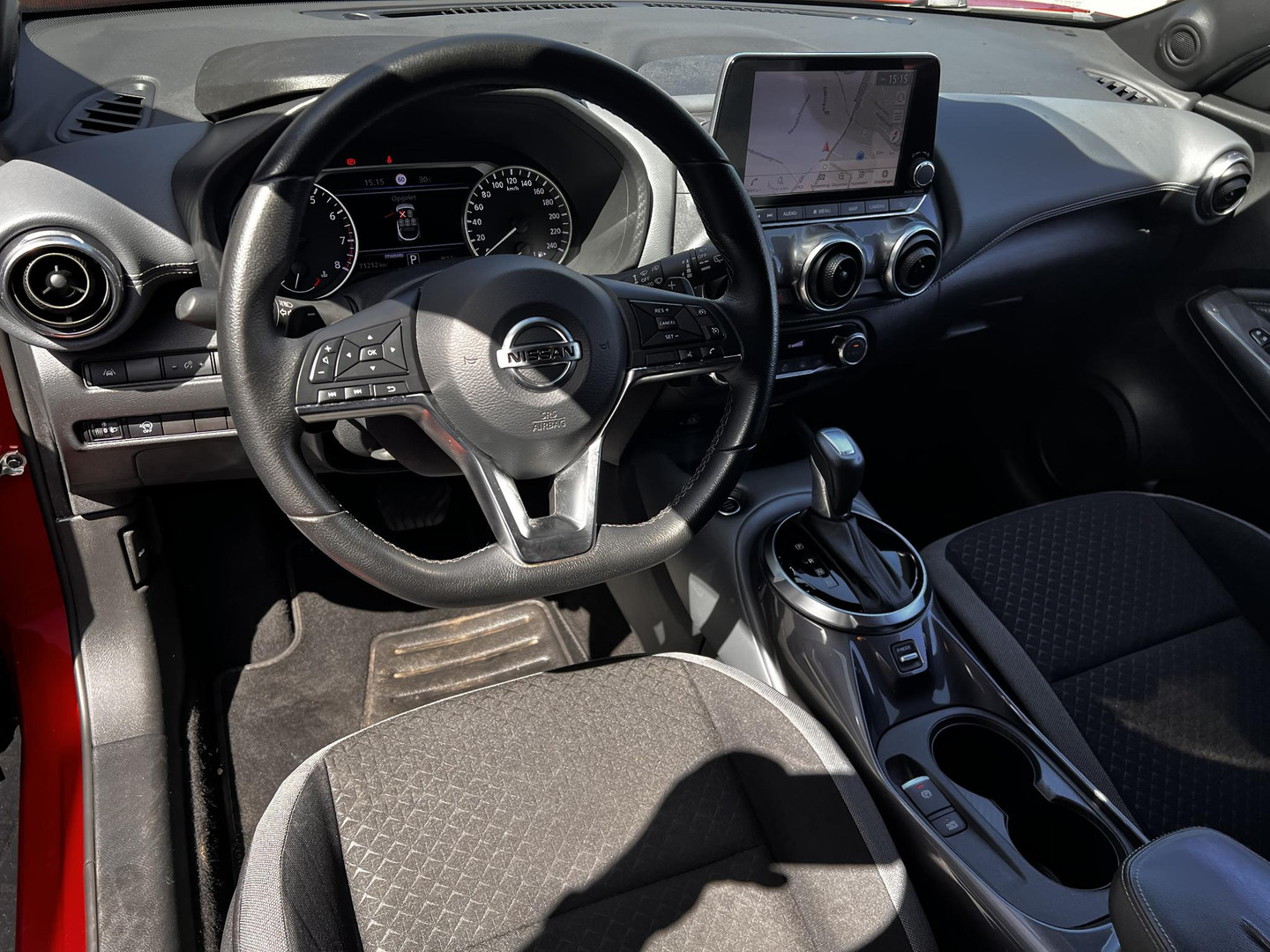Nissan Nissan