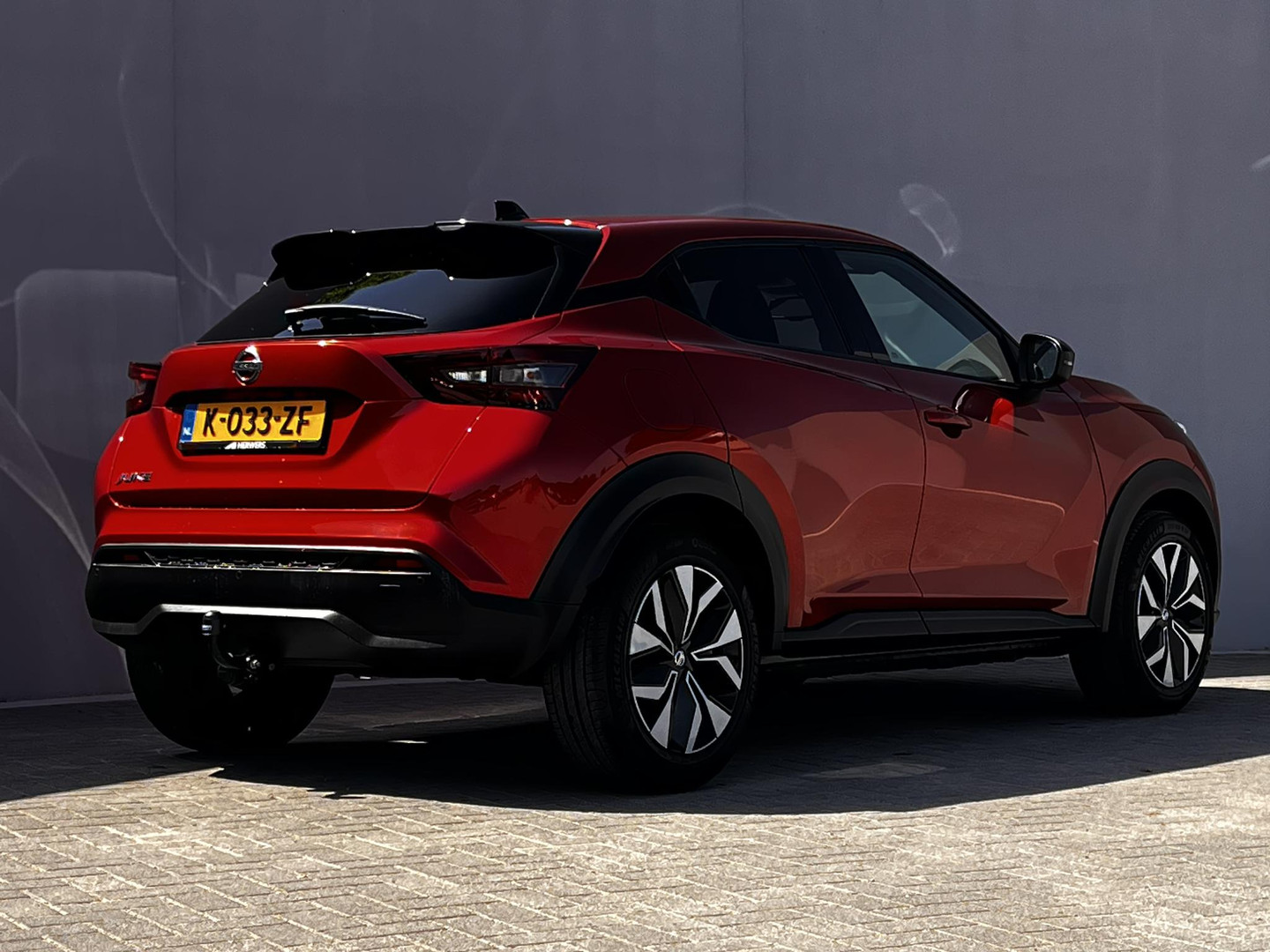 Nissan Nissan