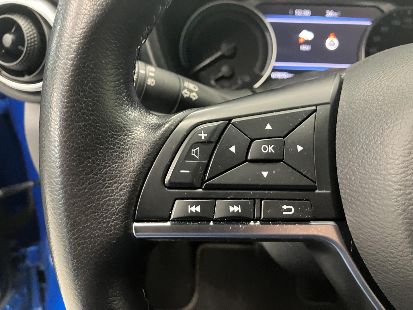 Nissan Nissan