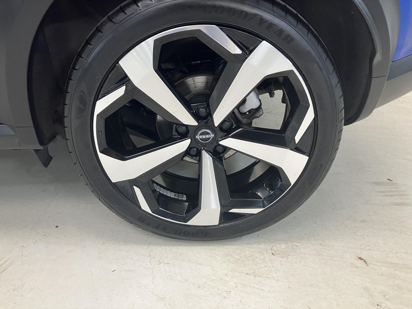 Nissan Nissan