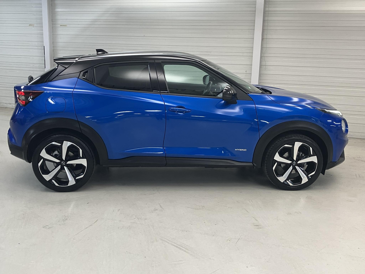 Nissan Nissan