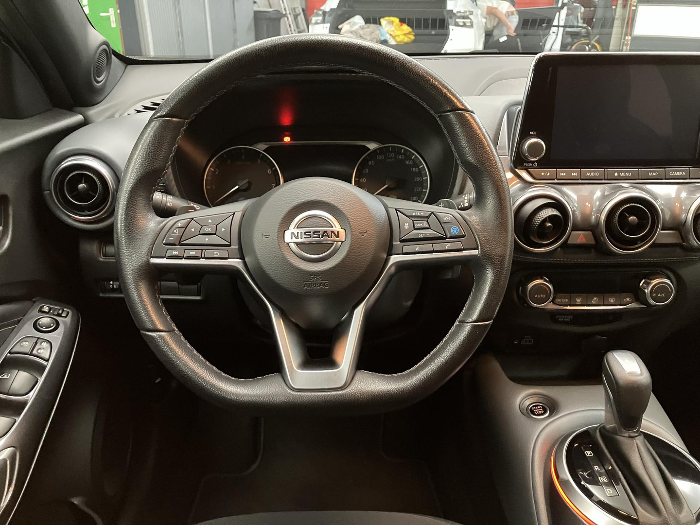 Nissan Nissan