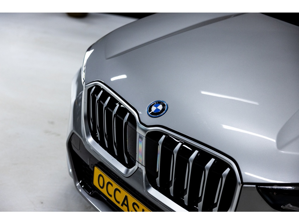 BMW BMW