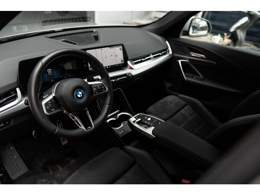 BMW BMW