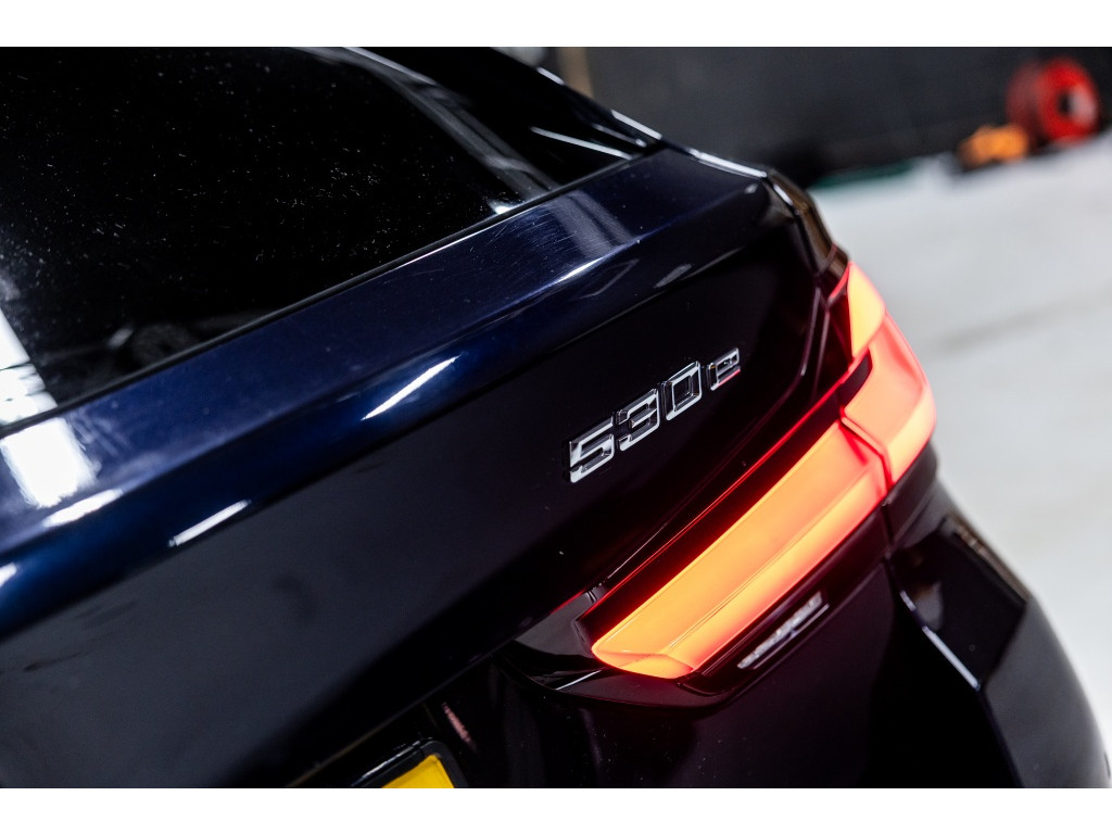 BMW BMW