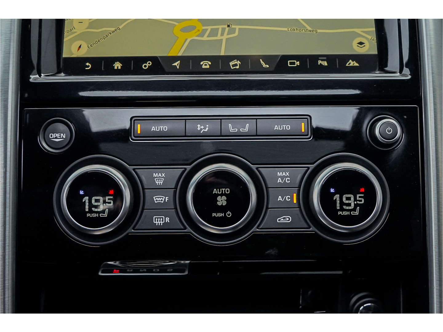 Land Rover Land Rover