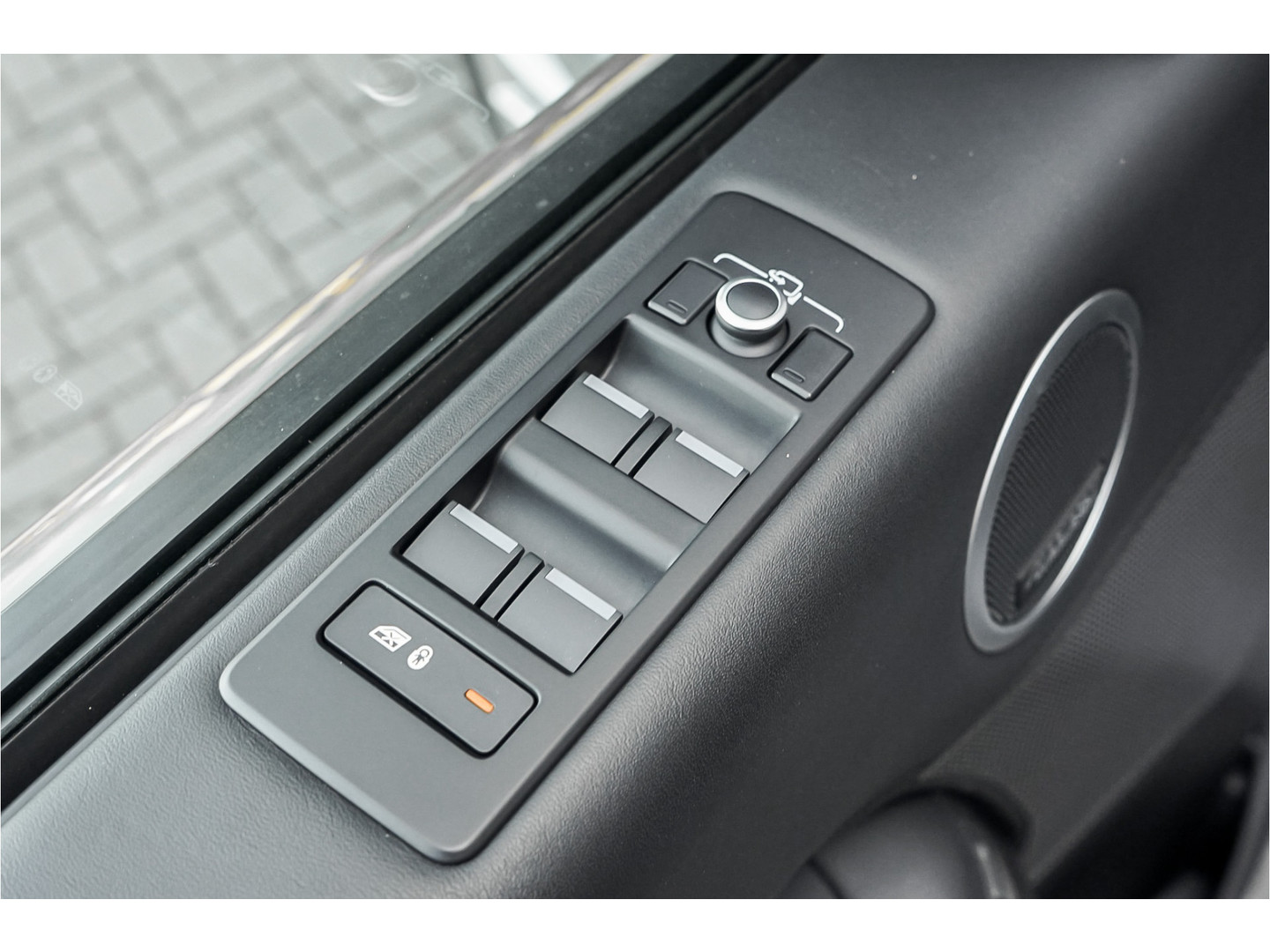Land Rover Land Rover