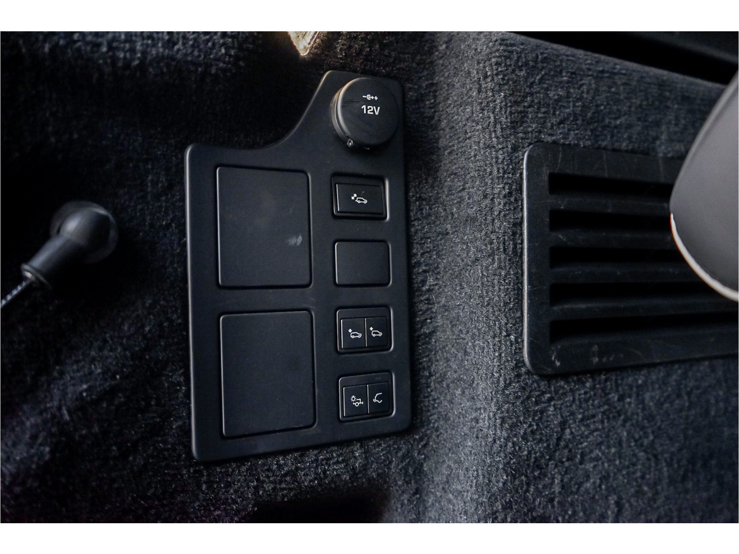 Land Rover Land Rover