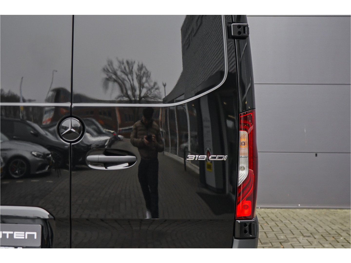 Mercedes-Benz Mercedes-Benz