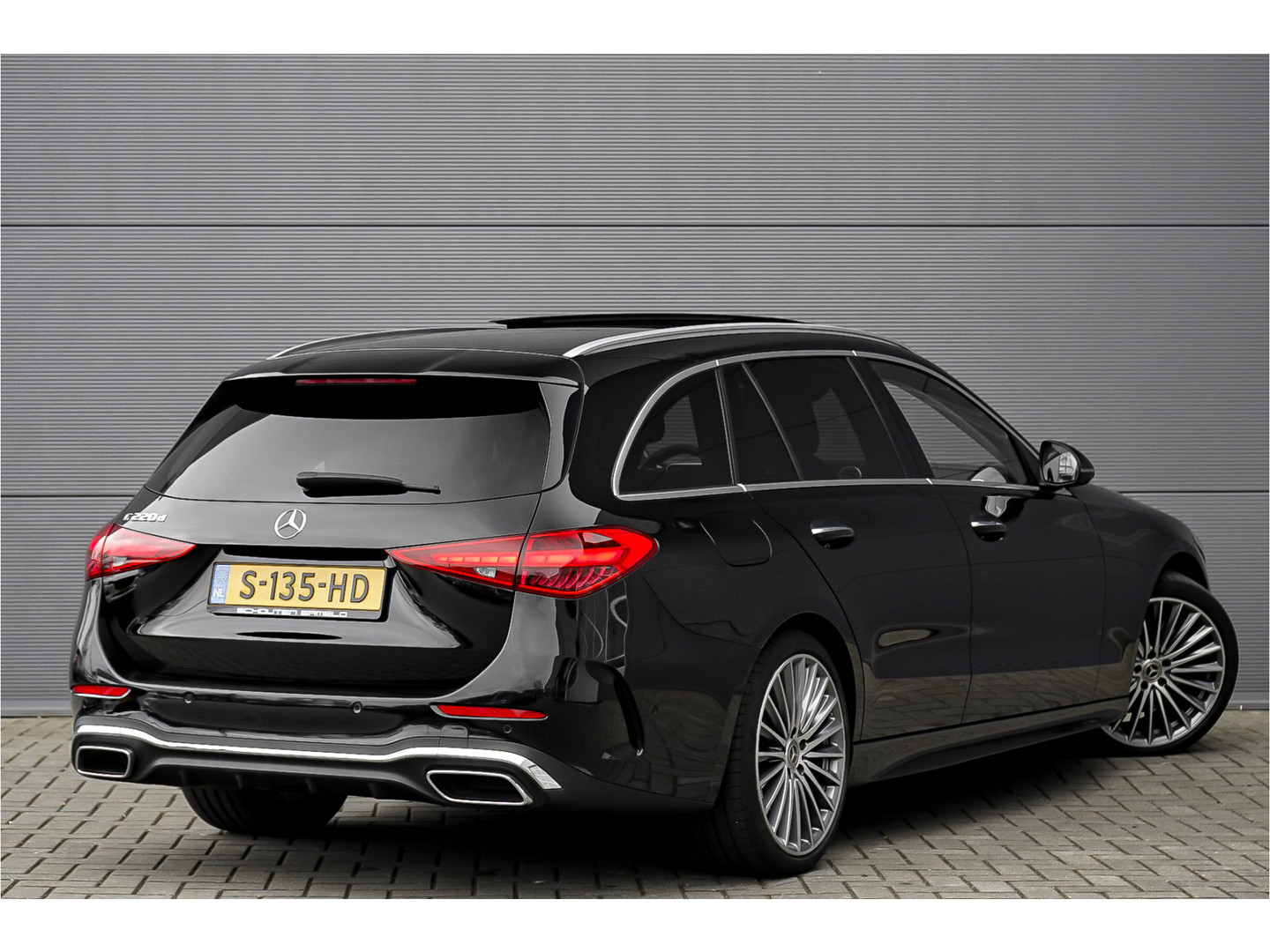 Mercedes-Benz Mercedes-Benz