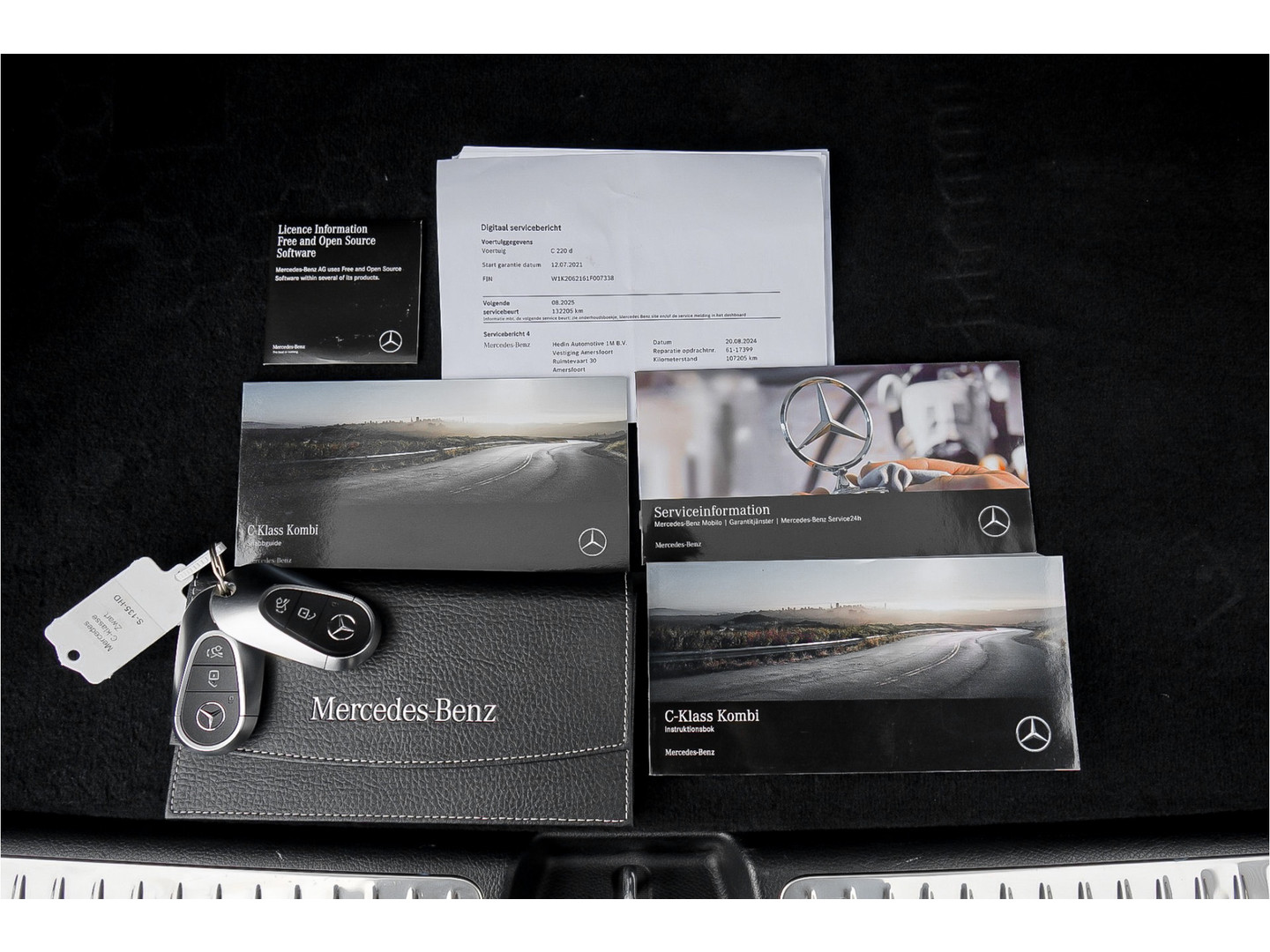Mercedes-Benz Mercedes-Benz