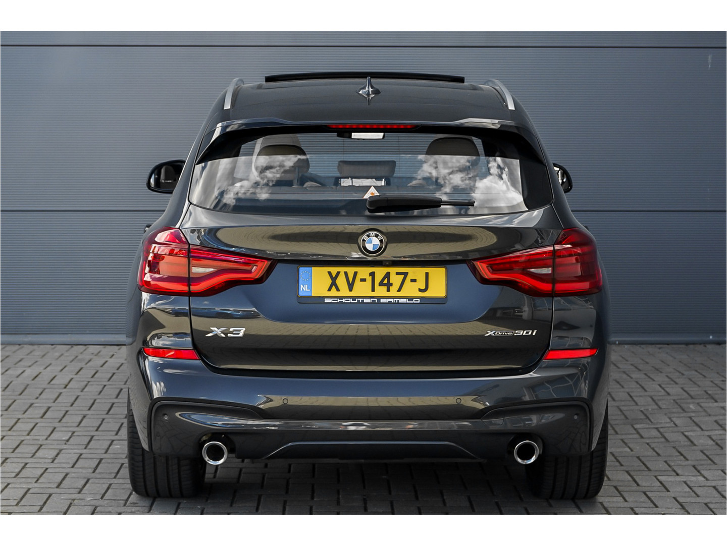 BMW