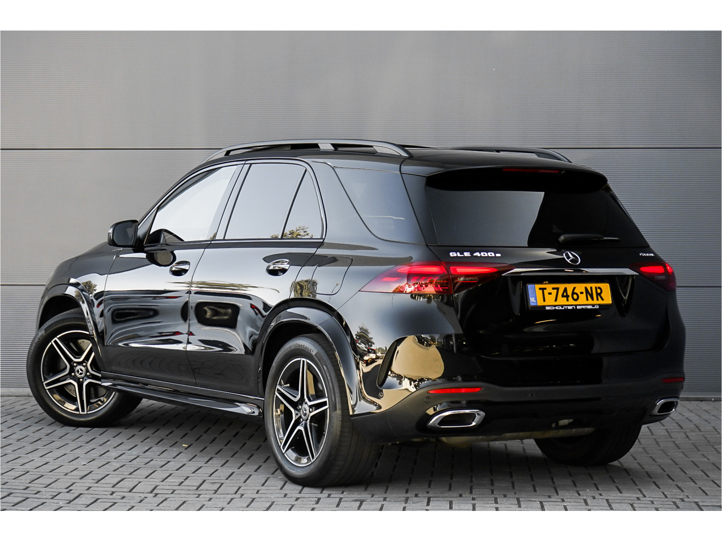 Mercedes-Benz Mercedes-Benz