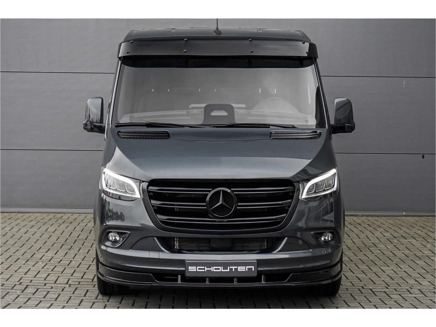 Mercedes-Benz Mercedes-Benz