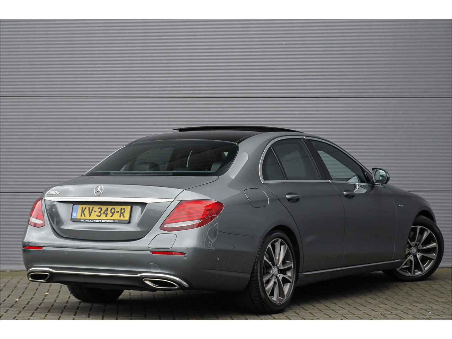 Mercedes-Benz Mercedes-Benz