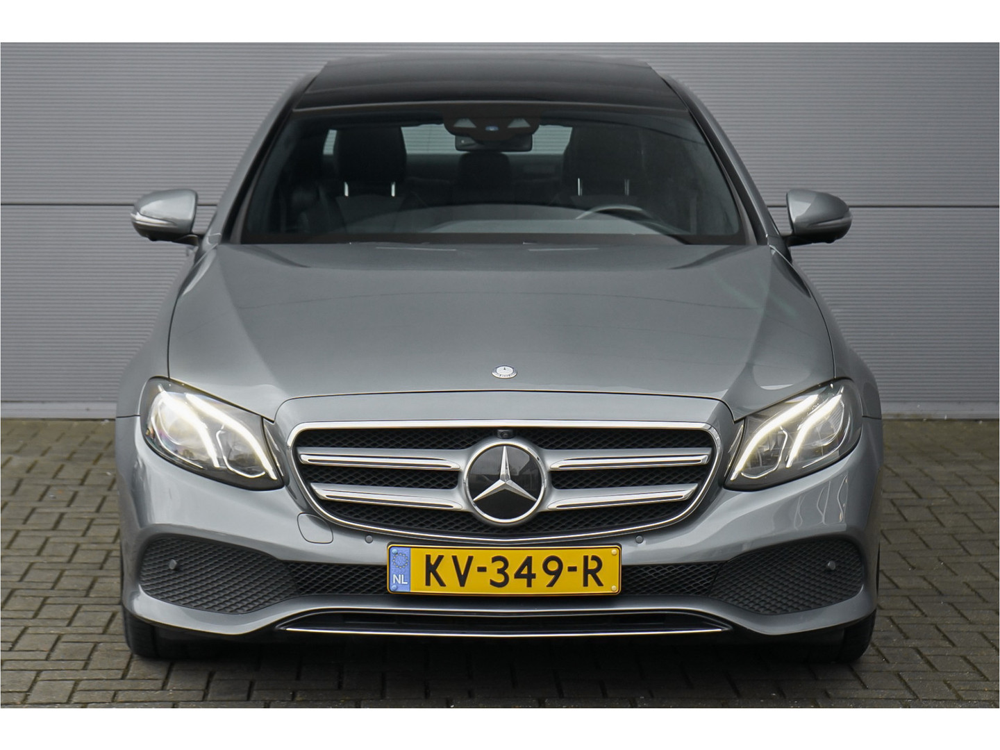 Mercedes-Benz Mercedes-Benz
