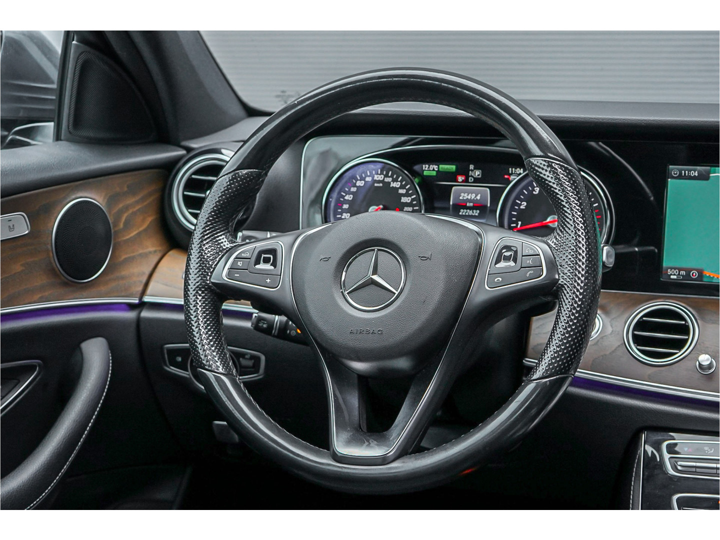 Mercedes-Benz Mercedes-Benz