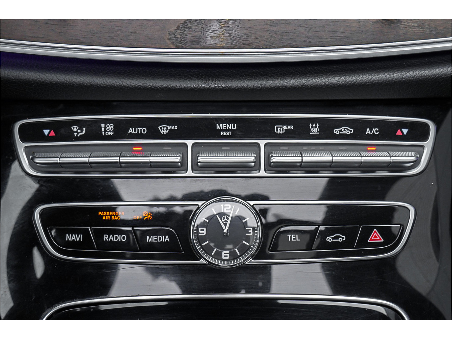 Mercedes-Benz Mercedes-Benz