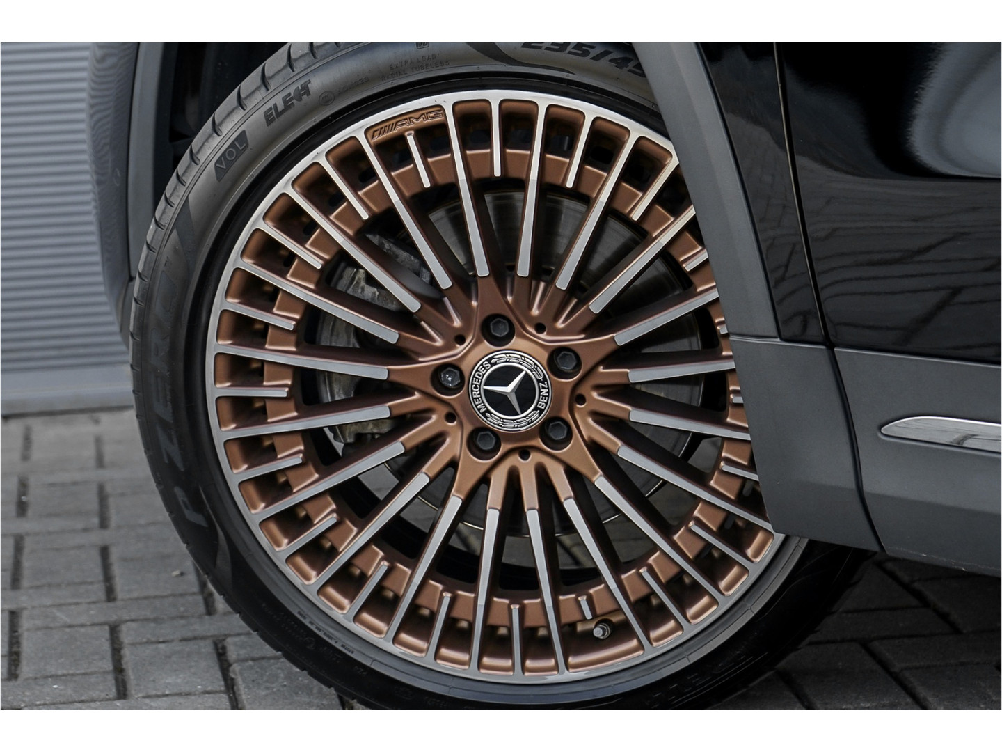 Mercedes-Benz Mercedes-Benz