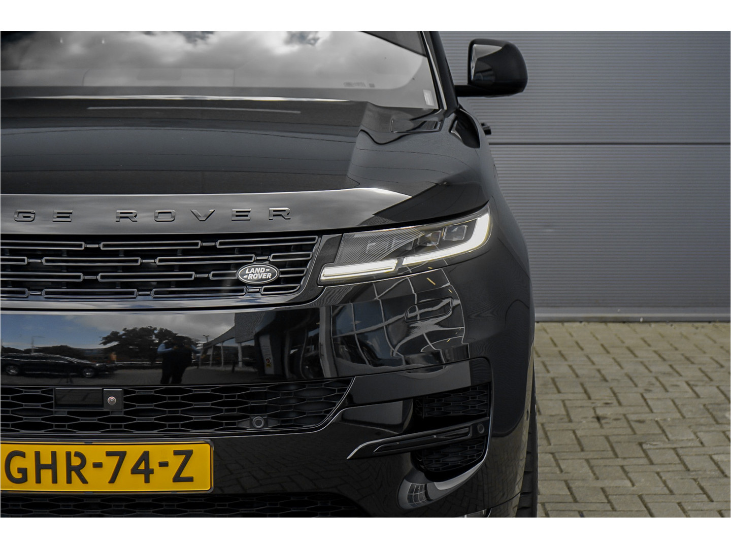 Land Rover