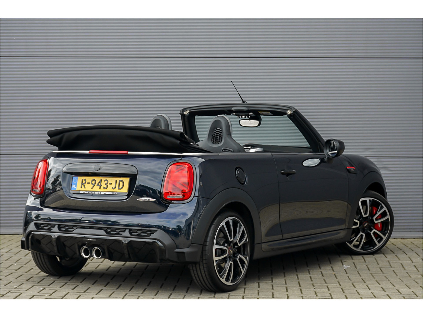 MINI