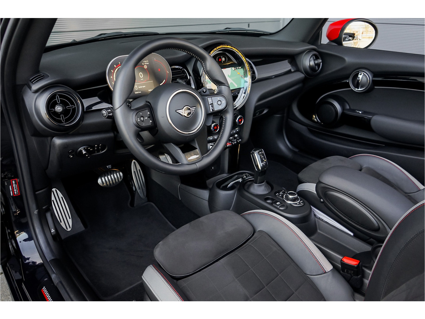 MINI
