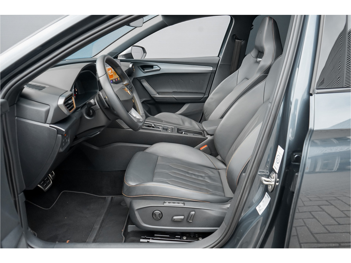 SEAT SEAT