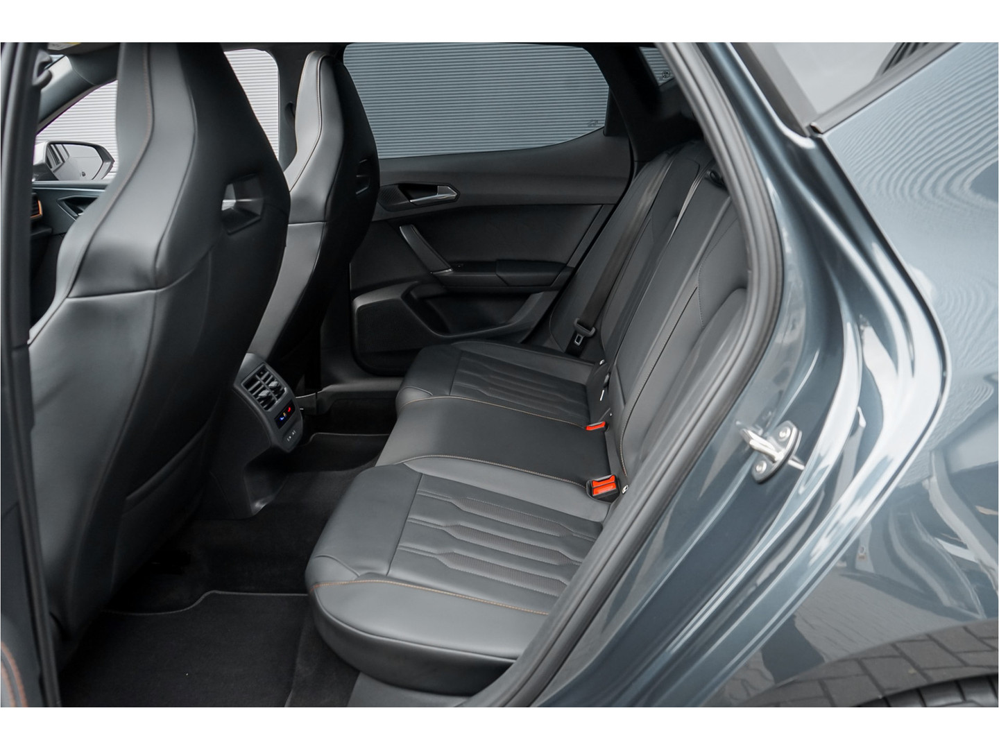 SEAT SEAT