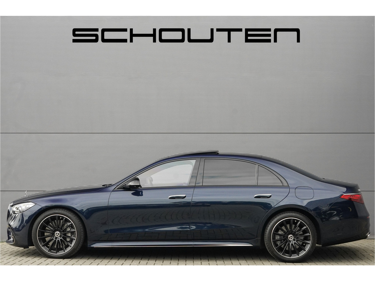 Mercedes-Benz Mercedes-Benz