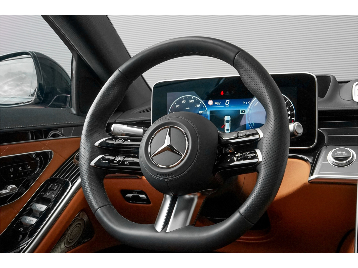 Mercedes-Benz Mercedes-Benz