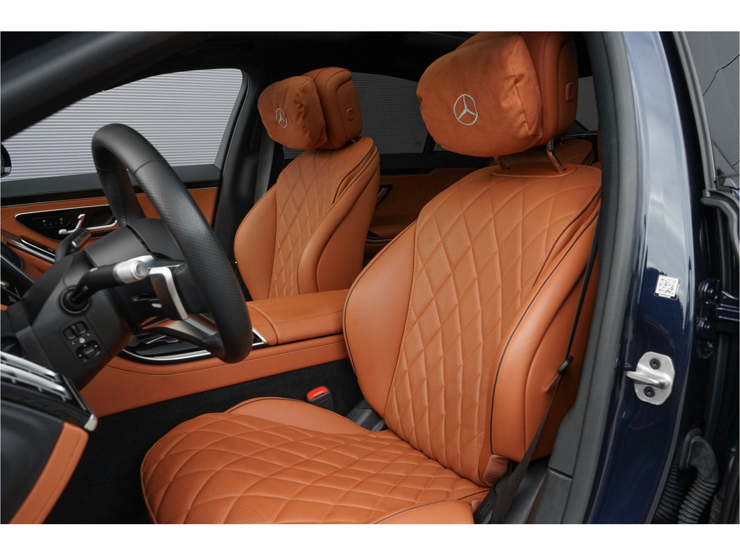 Mercedes-Benz Mercedes-Benz