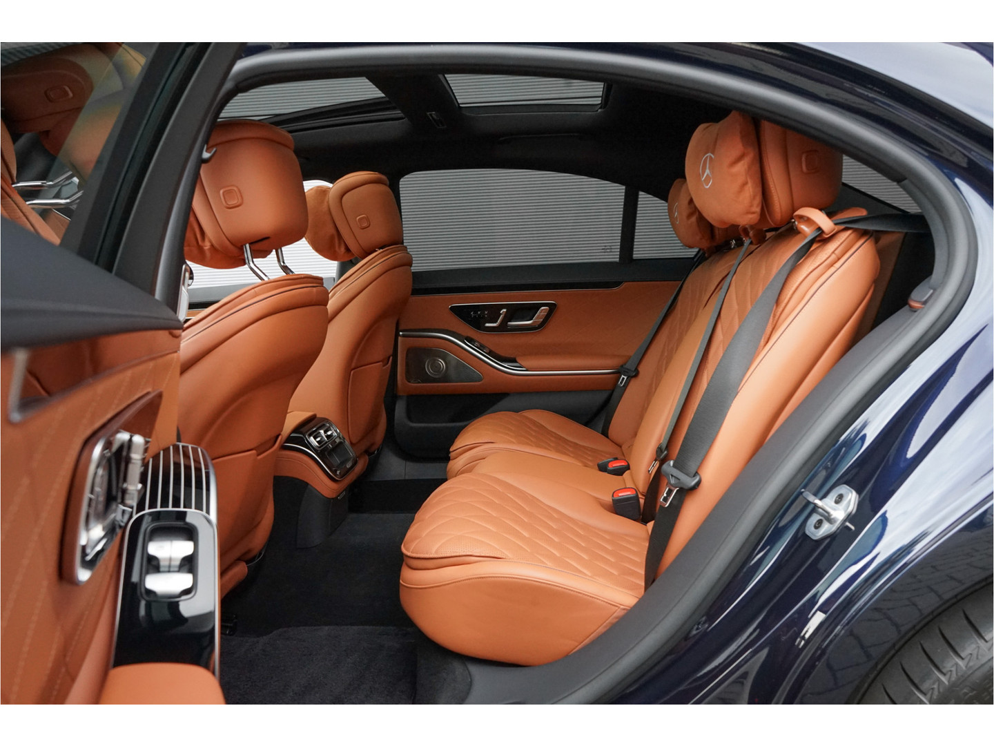 Mercedes-Benz Mercedes-Benz
