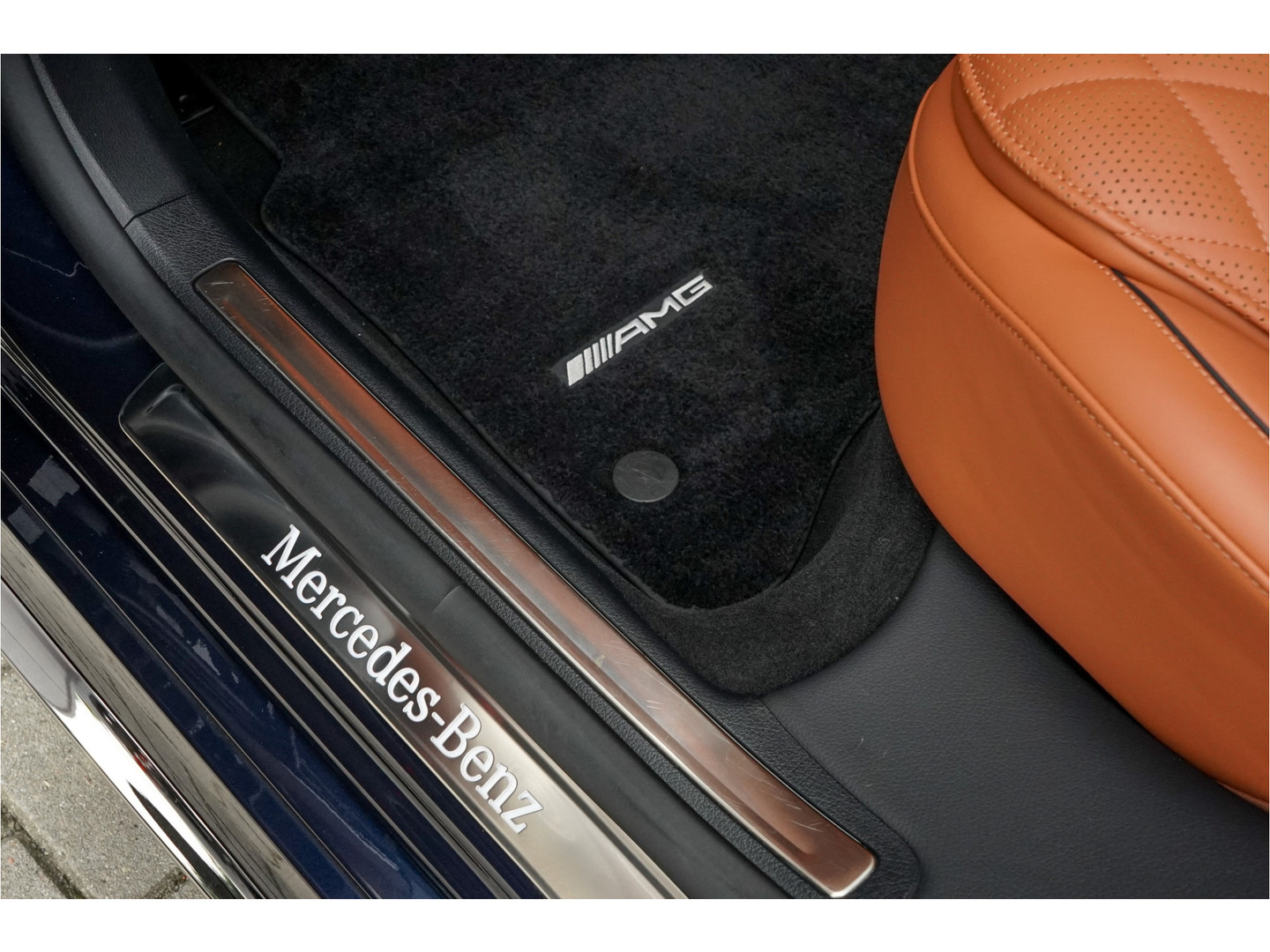 Mercedes-Benz Mercedes-Benz