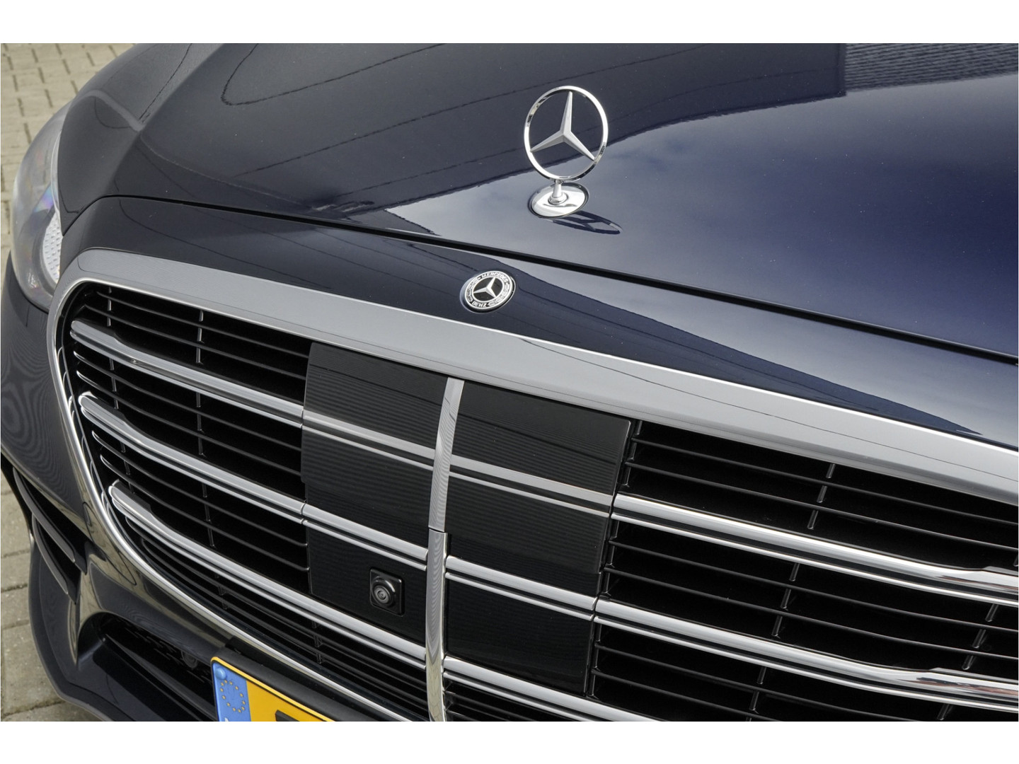 Mercedes-Benz Mercedes-Benz