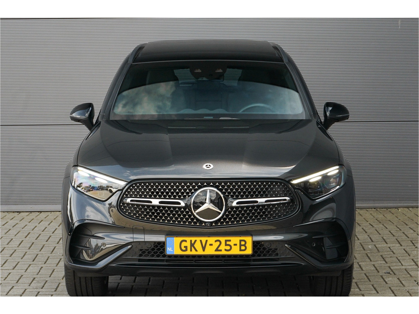 Mercedes-Benz Mercedes-Benz