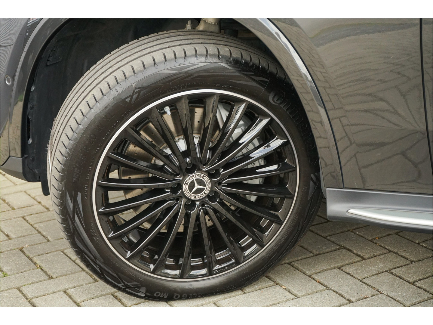 Mercedes-Benz Mercedes-Benz