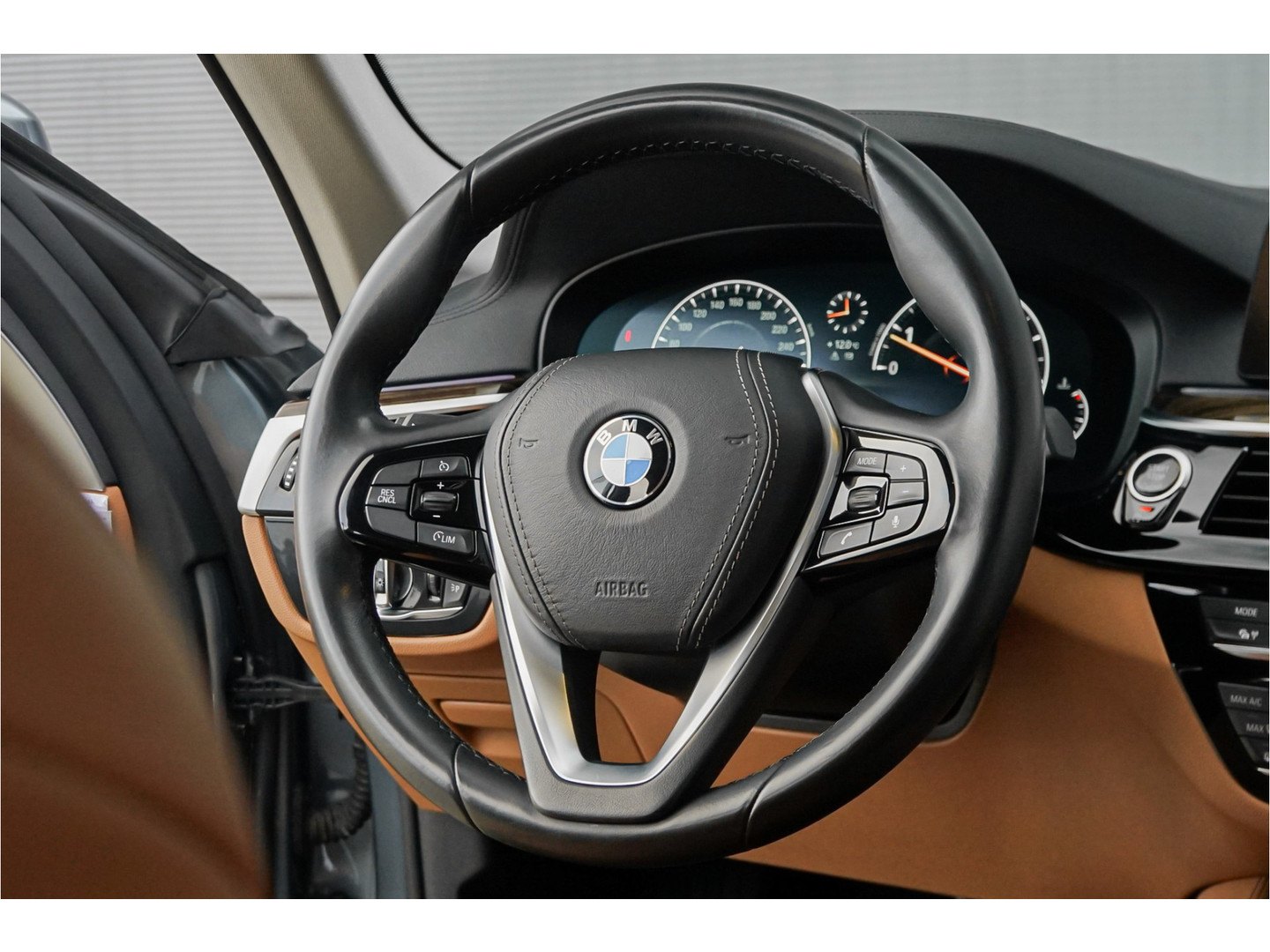 BMW BMW