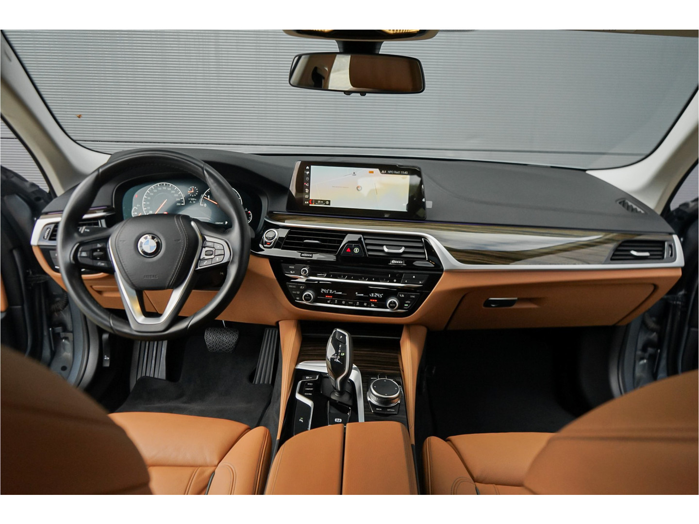 BMW BMW