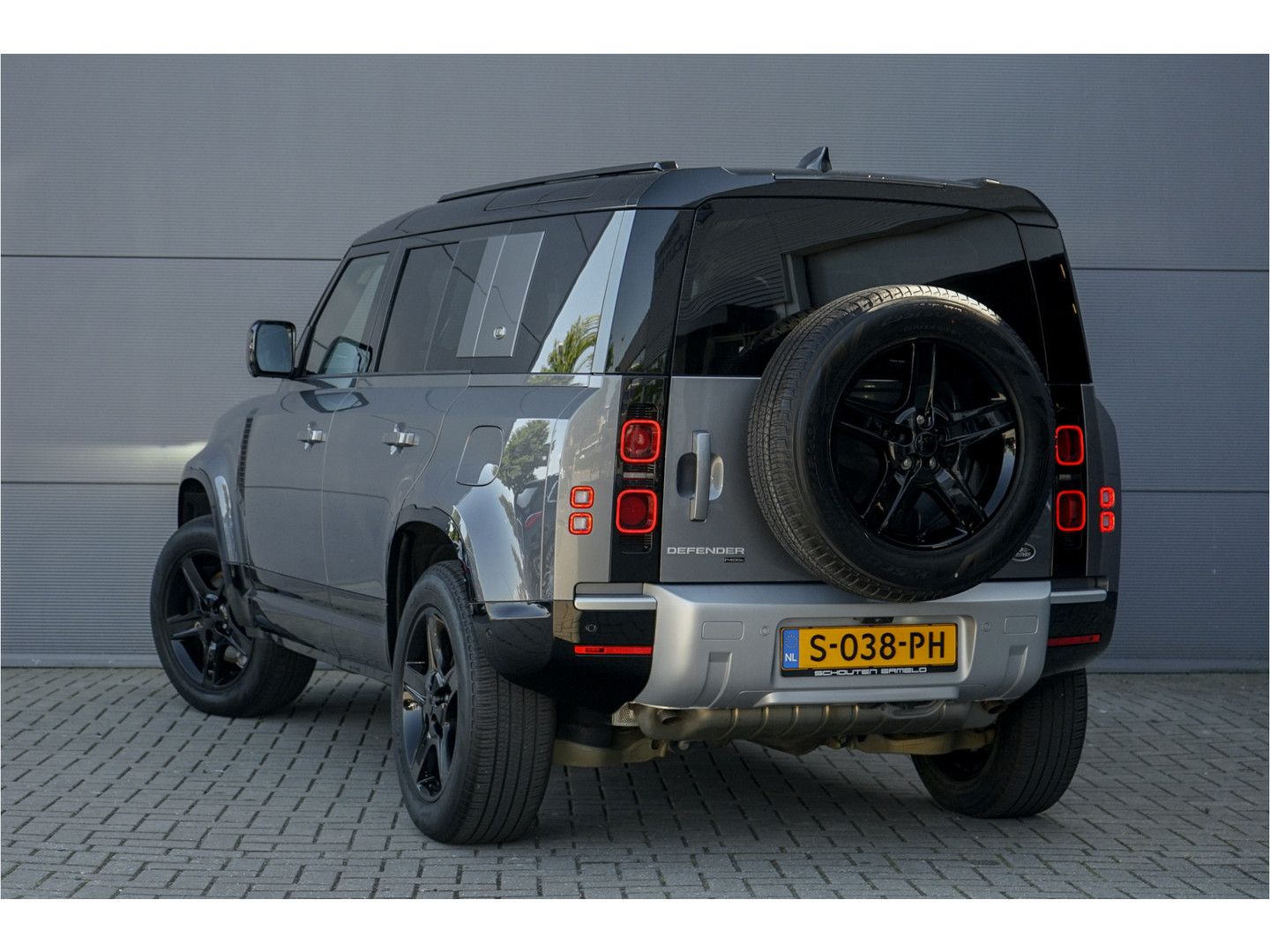 Land Rover
