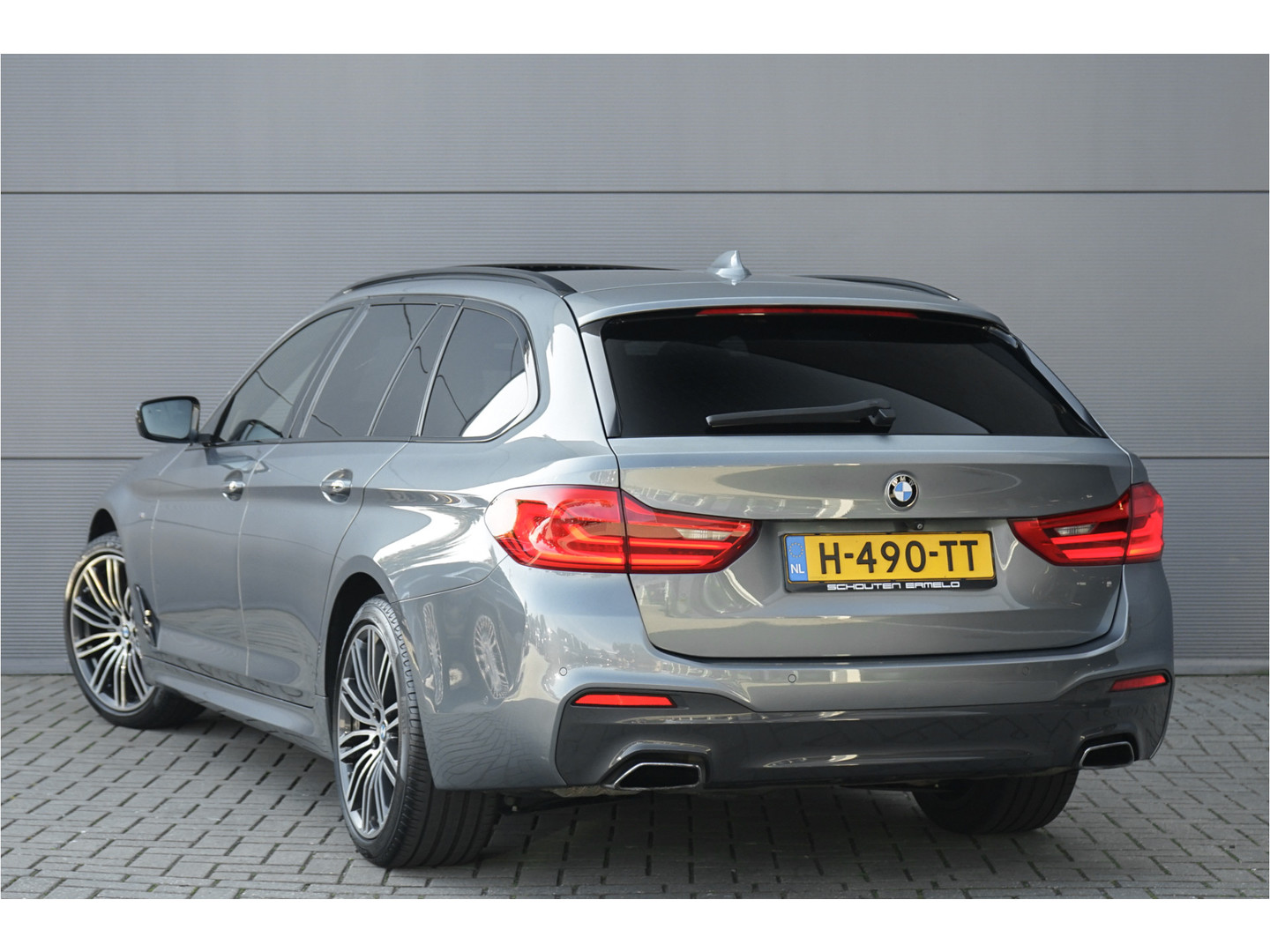 BMW