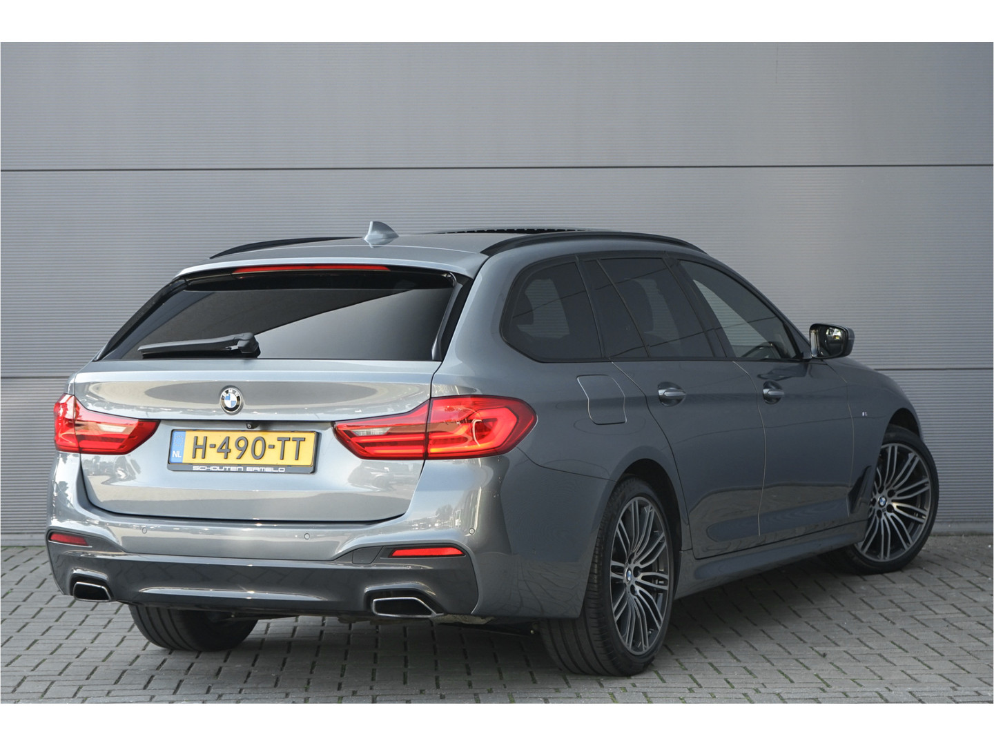 BMW
