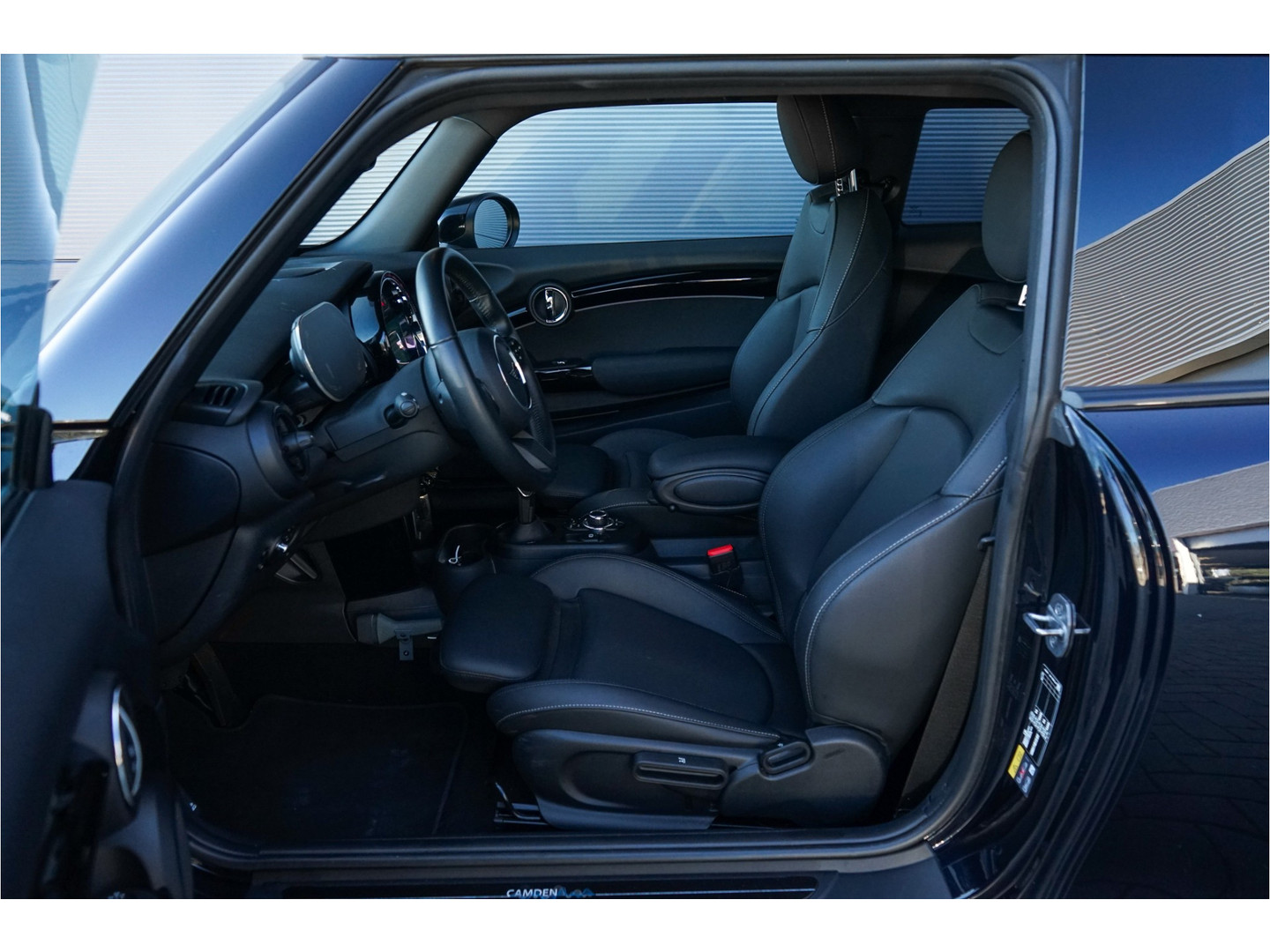 MINI