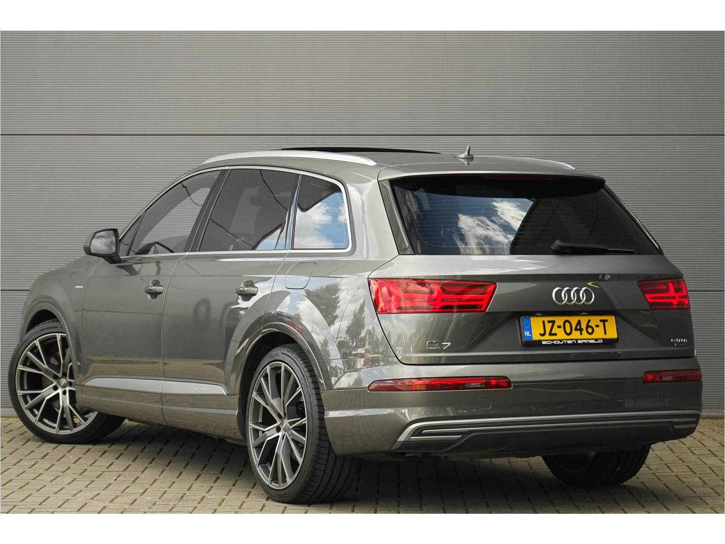 Audi