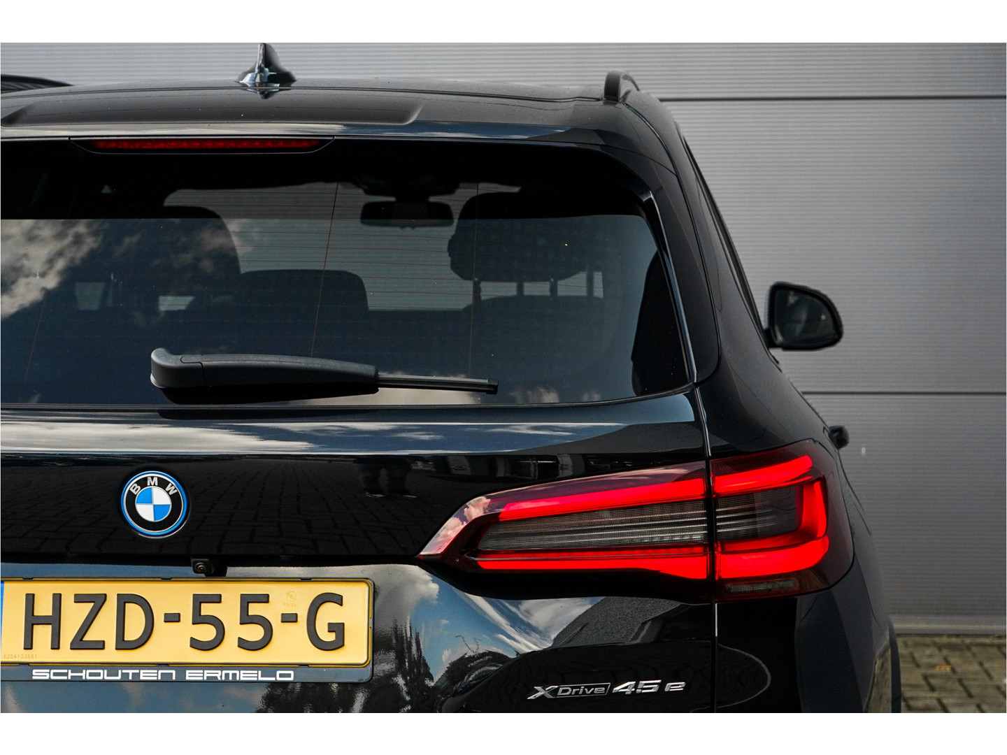 BMW
