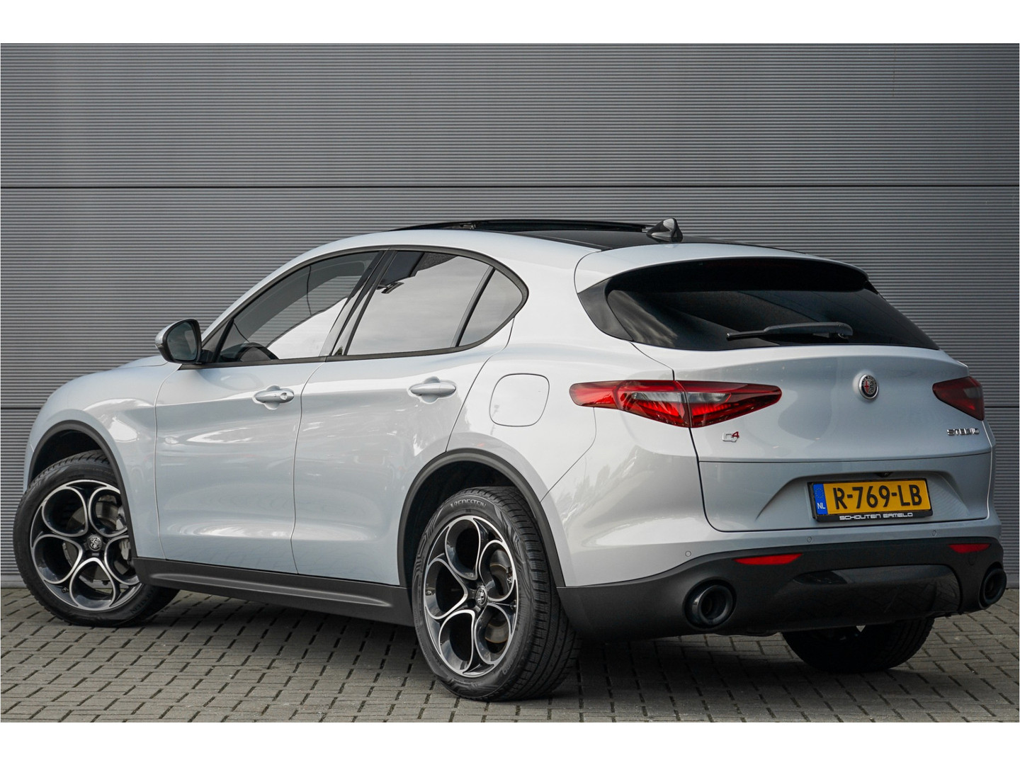 Alfa Romeo Alfa Romeo