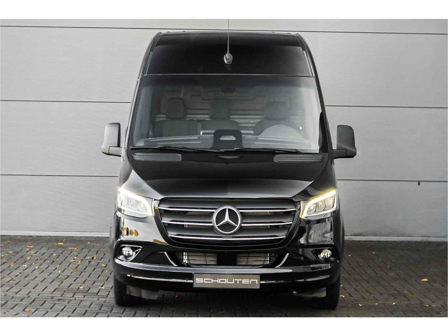 Mercedes-Benz Mercedes-Benz