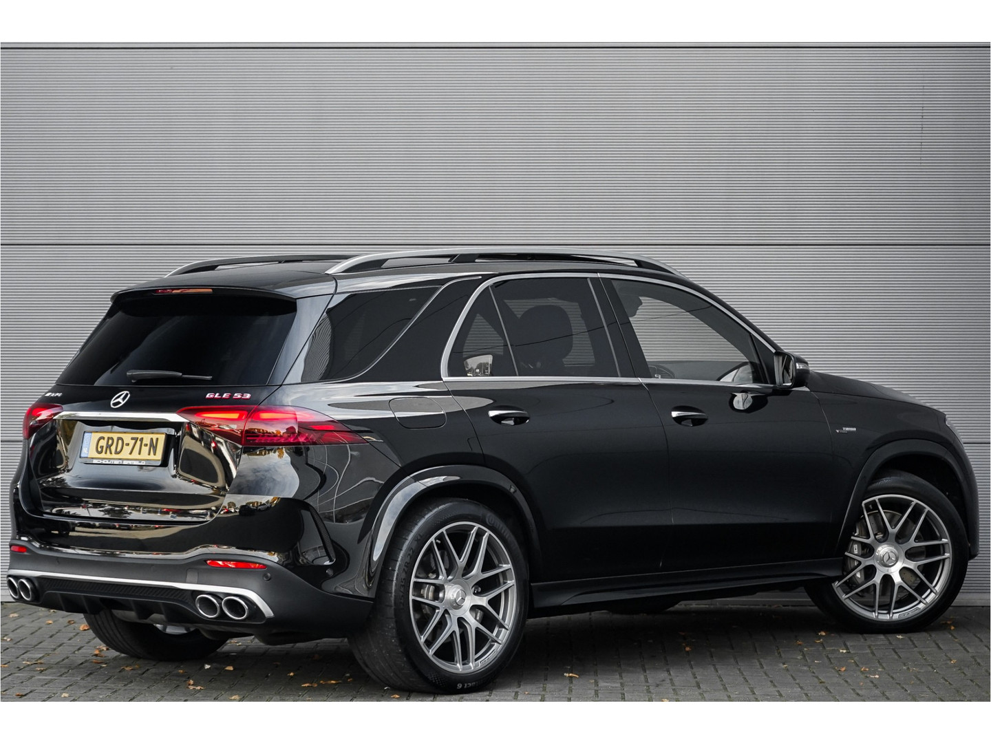 Mercedes-Benz Mercedes-Benz