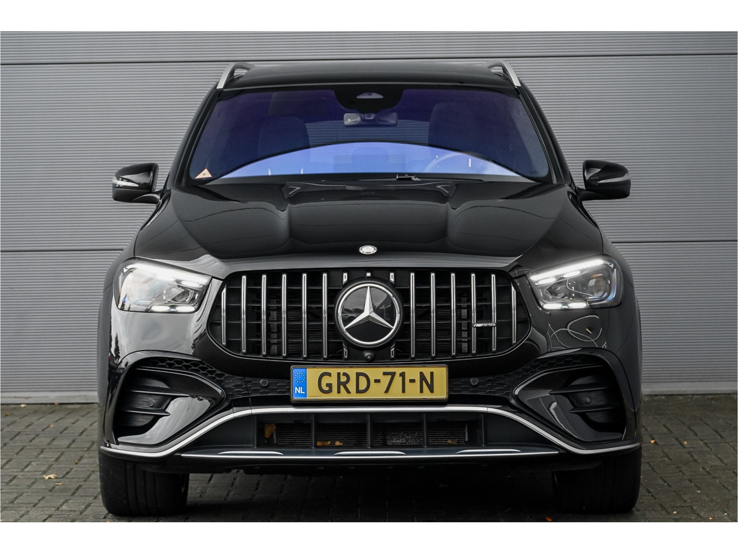 Mercedes-Benz Mercedes-Benz